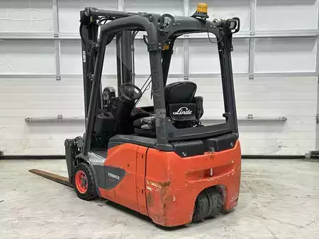 Elektrisk- 3 hjul 2017  Linde E16C-02 (3)