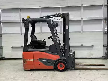 Elektrisk- 3 hjul 2017  Linde E16C-02 (5)