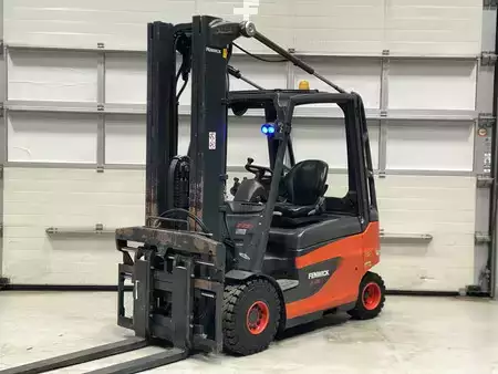 El truck - 4 hjulet 2016  Linde E25-01 (1)