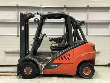 Diesel Forklifts 2017  Linde H25D-02 (2)