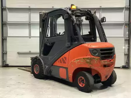 Chariots élévateurs diesel 2012  Linde H30D-01 (3)