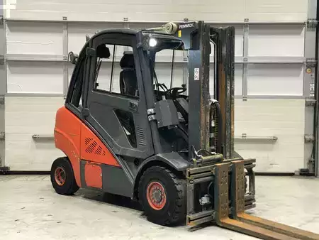 Chariots élévateurs diesel 2012  Linde H30D-01 (6)