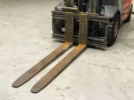 Chariots élévateurs diesel 2012  Linde H30D-01 (7)