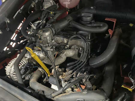 LPG VZV 2019  Linde H25T-02 (9)