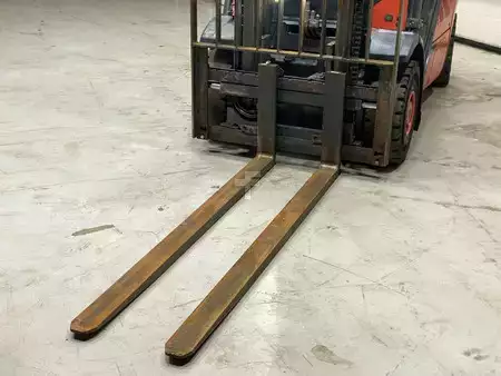 Gas gaffeltruck 2019  Linde H25T-02 (7)