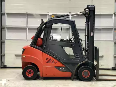 Gas gaffeltruck 2019  Linde H25T-02 (5)