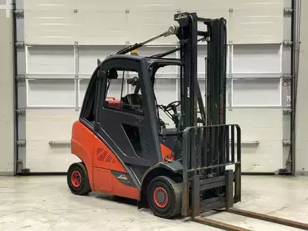 Gas gaffeltruck 2019  Linde H25T-02 (6)