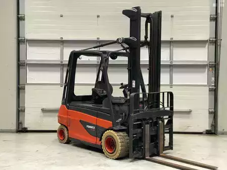 Carrelli elettrici 4 ruote 2014  Linde E35L-01 (6)