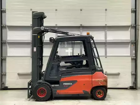 Carrelli elettrici 4 ruote 2016  Linde E35L-01 (2)