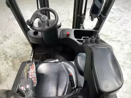 Elektromos 3 kerekű 2021  Linde E16C-02 (8)