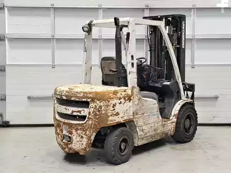 Wózki widłowe diesel 2015  Unicarriers YG1F2A35U (5)