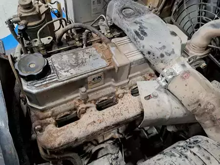 Dieselový VZV 2000  CAT Lift Trucks DP25K (9)