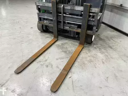 Carrelli elevatori diesel 2014  Combilift C3000CB (7)