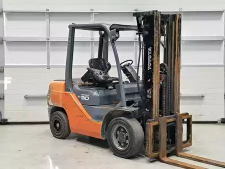 Dieseltruck 2008  Toyota 02-8FDF30 (6)