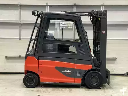 Elektro čtyřkolový VZV 2018  Linde E25L-01 (5)