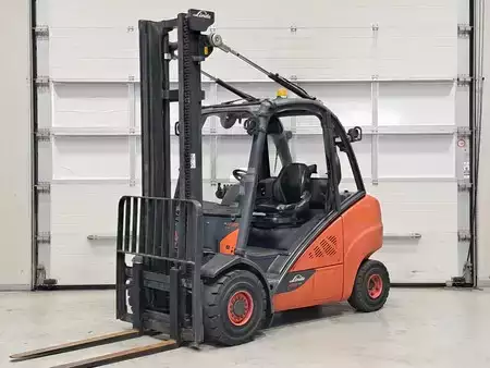 Diesel heftrucks 2018  Linde H35D-02 (1)