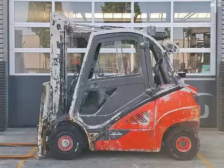 Dízel targoncák 2019  Linde H25D-02 (2)