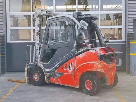 Dízel targoncák 2019  Linde H25D-02 (3)