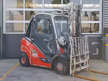 Dízel targoncák 2019  Linde H25D-02 (6)