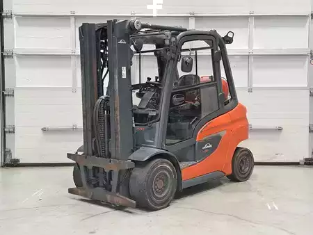LPG VZV 2020  Linde H30T-01 (1)