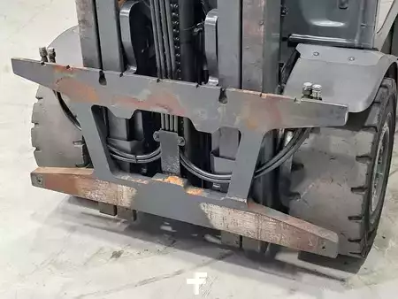 LPG Forklifts 2020  Linde H30T-01 (7)