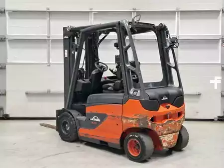 Sähkö - 4 pyör 2020  Linde E25-01 (3)