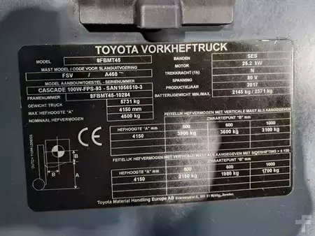 Elektryczne 4-kołowe 2017  Toyota 8FBMT45 (11)