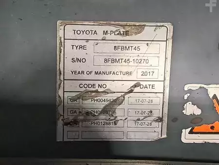 Sähkö - 4 pyör 2017  Toyota 8FBMT45 (11)