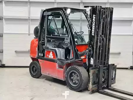 Wózki gazowe 2017  Unicarriers UG1D2A32LQ (6)