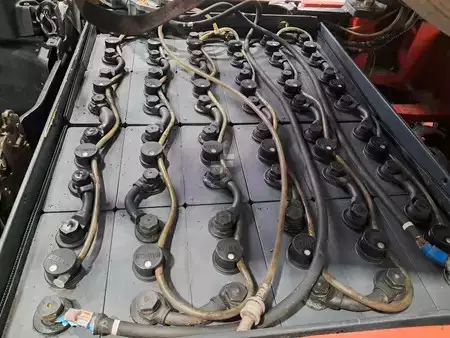 Carrelli elettrici 4 ruote 2012  Linde E16PH-01 (9)