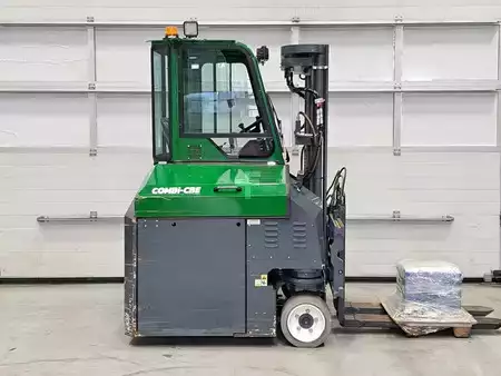 Zijlader 2021  Combilift CBE3000 (5)