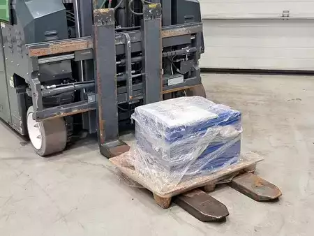 Zijlader 2021  Combilift CBE3000 (7)