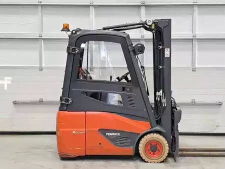 Carrelli elettrici 3 ruote 2017  Linde E16C-02 (5)