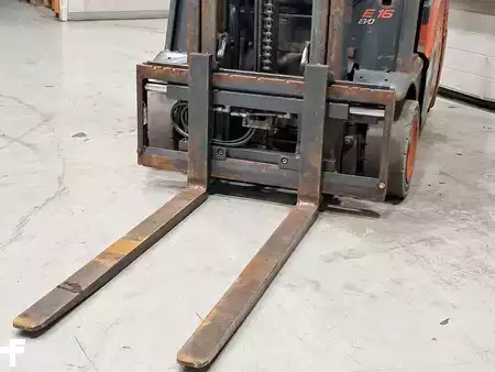 Carrelli elettrici 3 ruote 2019  Linde E16-02 (7)