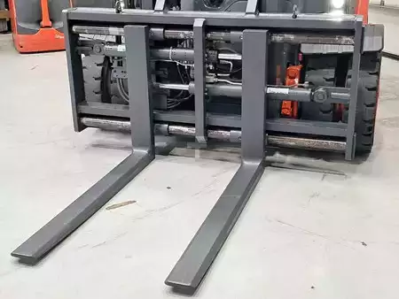 Carrelli elevatori GPL  Linde H70T-03 (7)