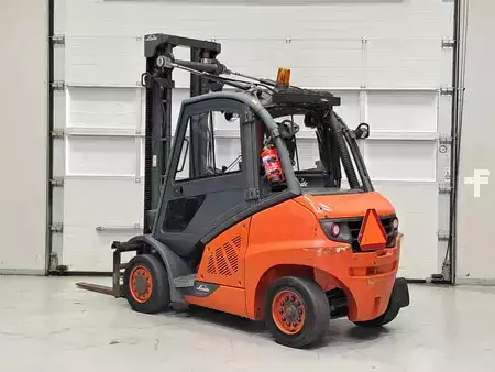 Empilhador diesel 2016  Linde H40D-02 (3)