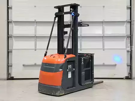 Horizontální vychystávací vozík 2019  Linde V10-02 (4)
