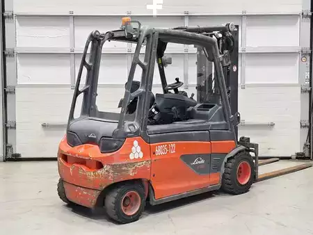 Sähkö - 4 pyör 2013  Linde E35L-01 (4)