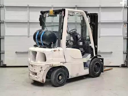 LPG heftrucks 2013  Hyster H3.0FT (4)