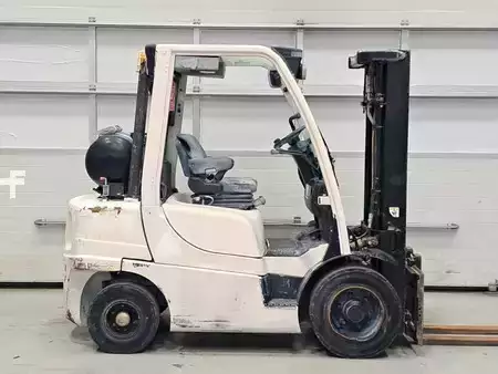 LPG heftrucks 2013  Hyster H3.0FT (5)