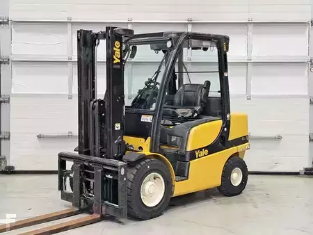 Diesel heftrucks 2019  Yale GDP30VX (1)
