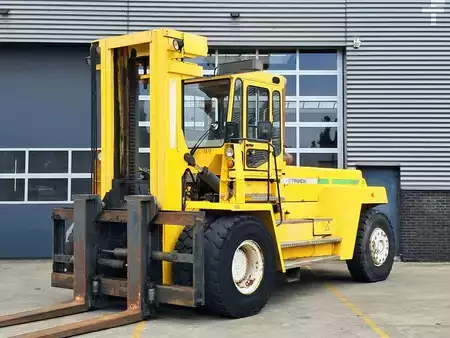 Dieseltrukki 2002  Svetruck 20120-42 (1)