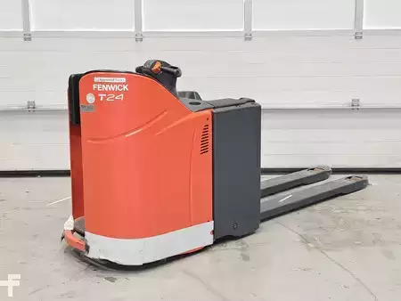 Nízkozdvižný vozík  Linde T24 SP (4)