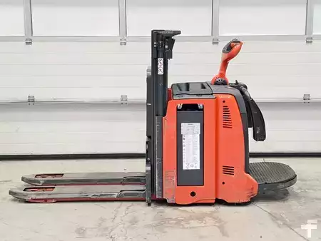 Висотний штабелер  Linde D12 AP (2)