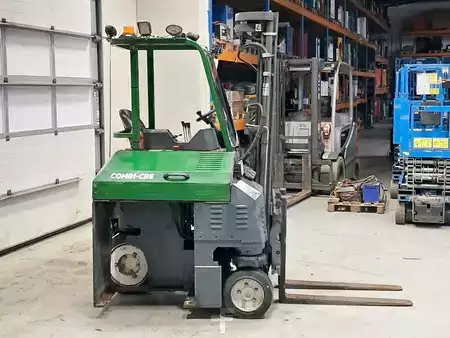 Elektryczne 3-kołowe 2019  Combilift CBE2500 (5)