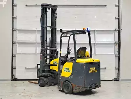 Elektro 4 Rad 2021  Aisle Master 20NE (3)