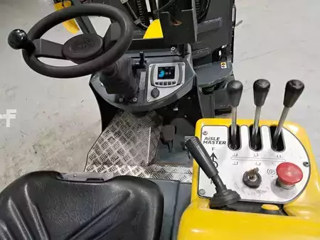 Elektro 4 Rad 2021  Aisle Master 20NE (8)