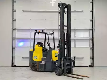 Elektro 4 Rad 2021  Aisle Master 20NE (6)