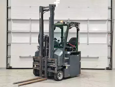 Eléctrico - 3 rodas 2014  Combilift CBE3000 (1)