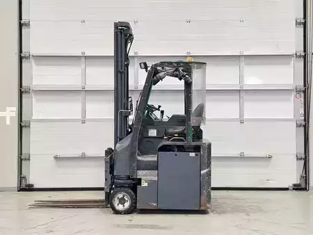 Eléctrico - 3 rodas 2014  Combilift CBE3000 (2)